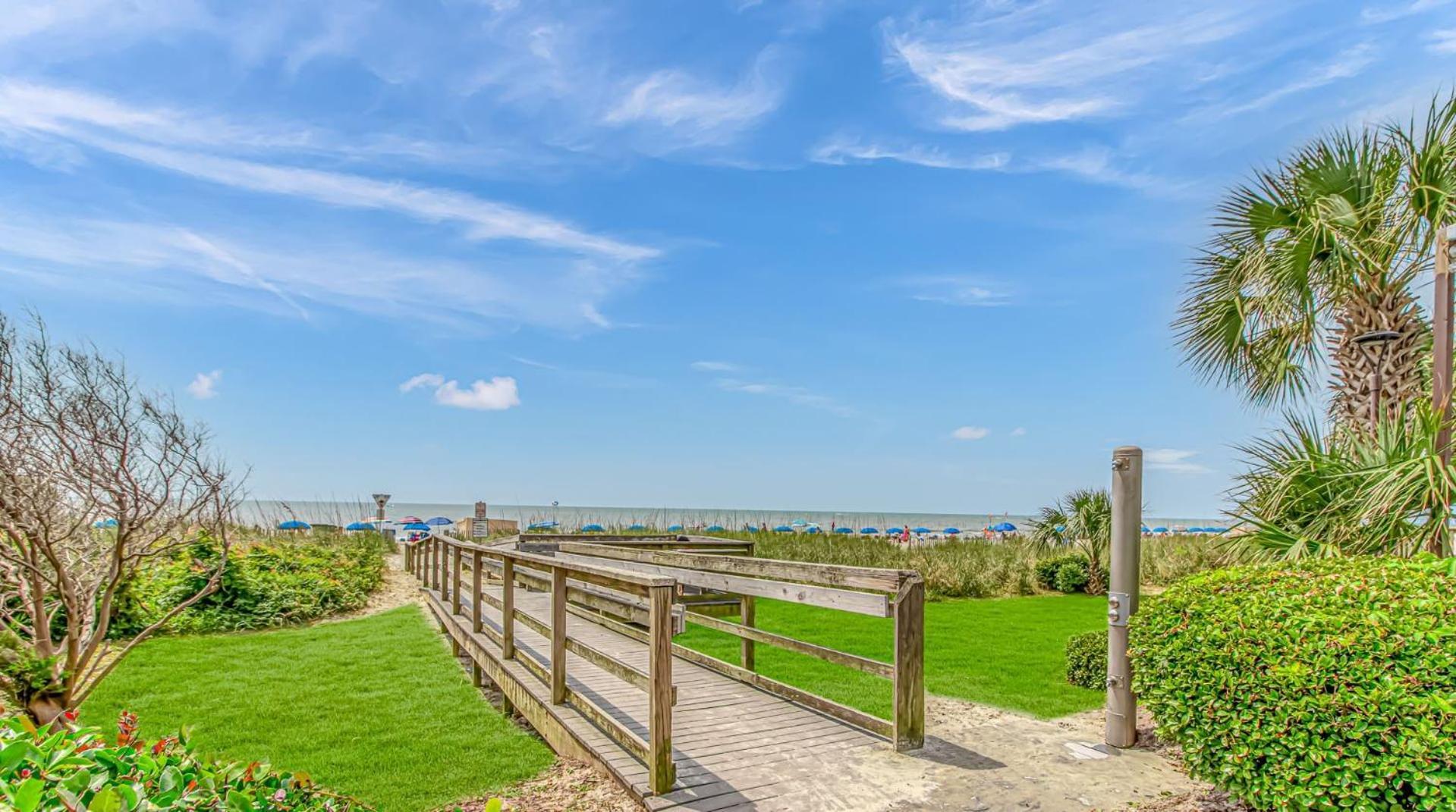 Gorgeous Oceanfront 3 Bedroom Condo! Sleeps 10 Guests! Compass Cove Mariner Tower 1217 Myrtle Beach Exterior foto