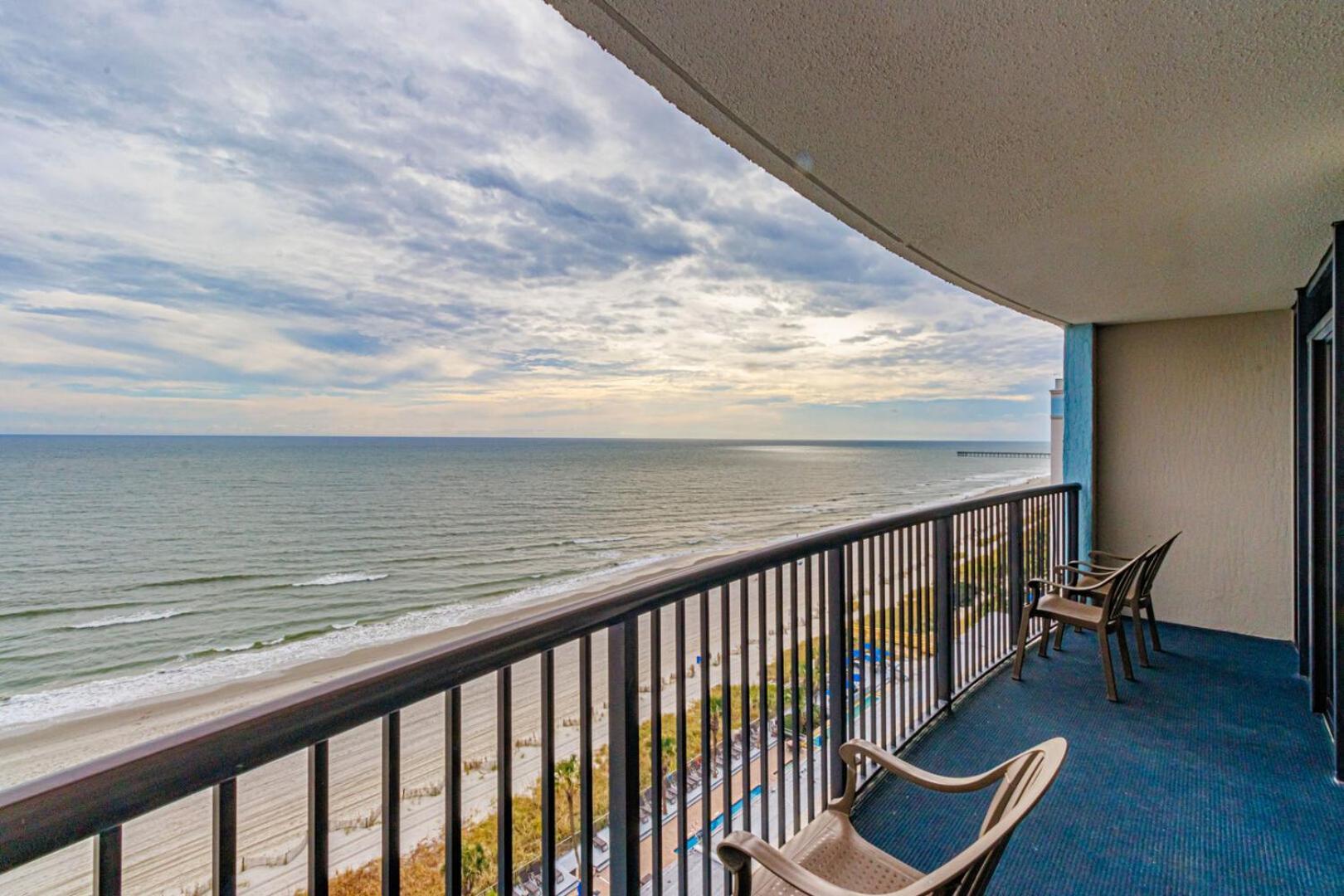 Gorgeous Oceanfront 3 Bedroom Condo! Sleeps 10 Guests! Compass Cove Mariner Tower 1217 Myrtle Beach Exterior foto